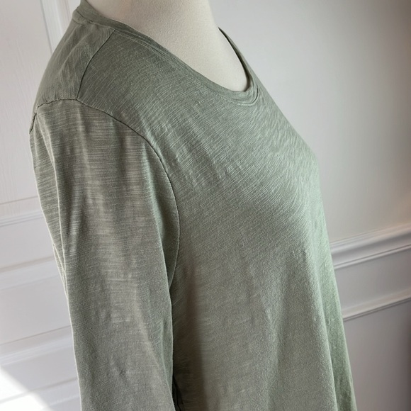 Chico’s Size 2 (Large) 3/4 Sleeve Tunic - Picture 4 of 9